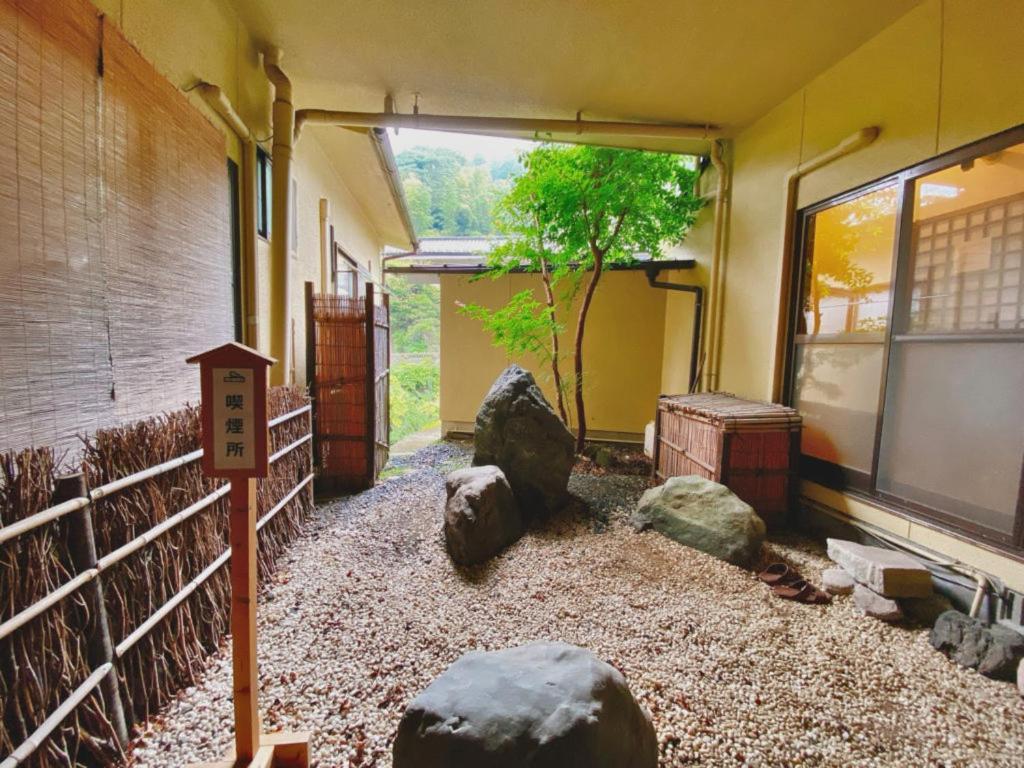 Ban-Ya Hot Spring Inn Yufu Eksteriør billede