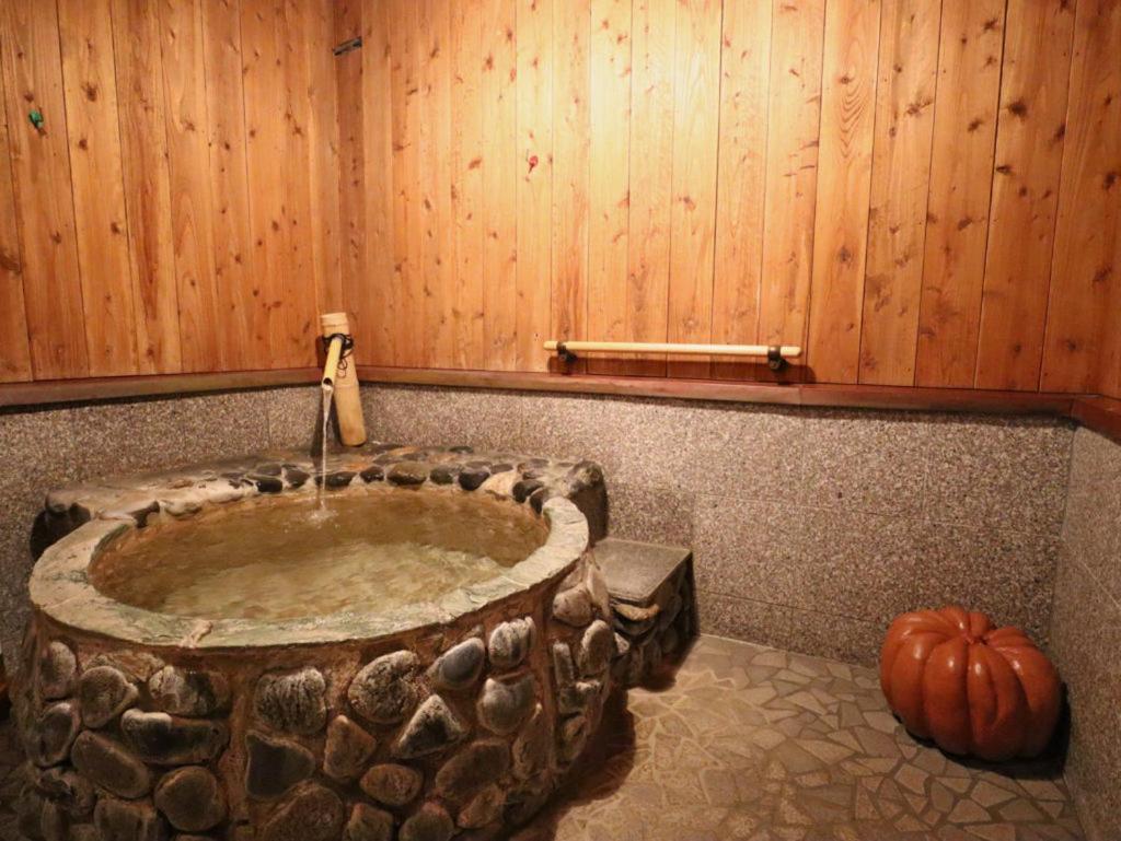 Ban-Ya Hot Spring Inn Yufu Eksteriør billede