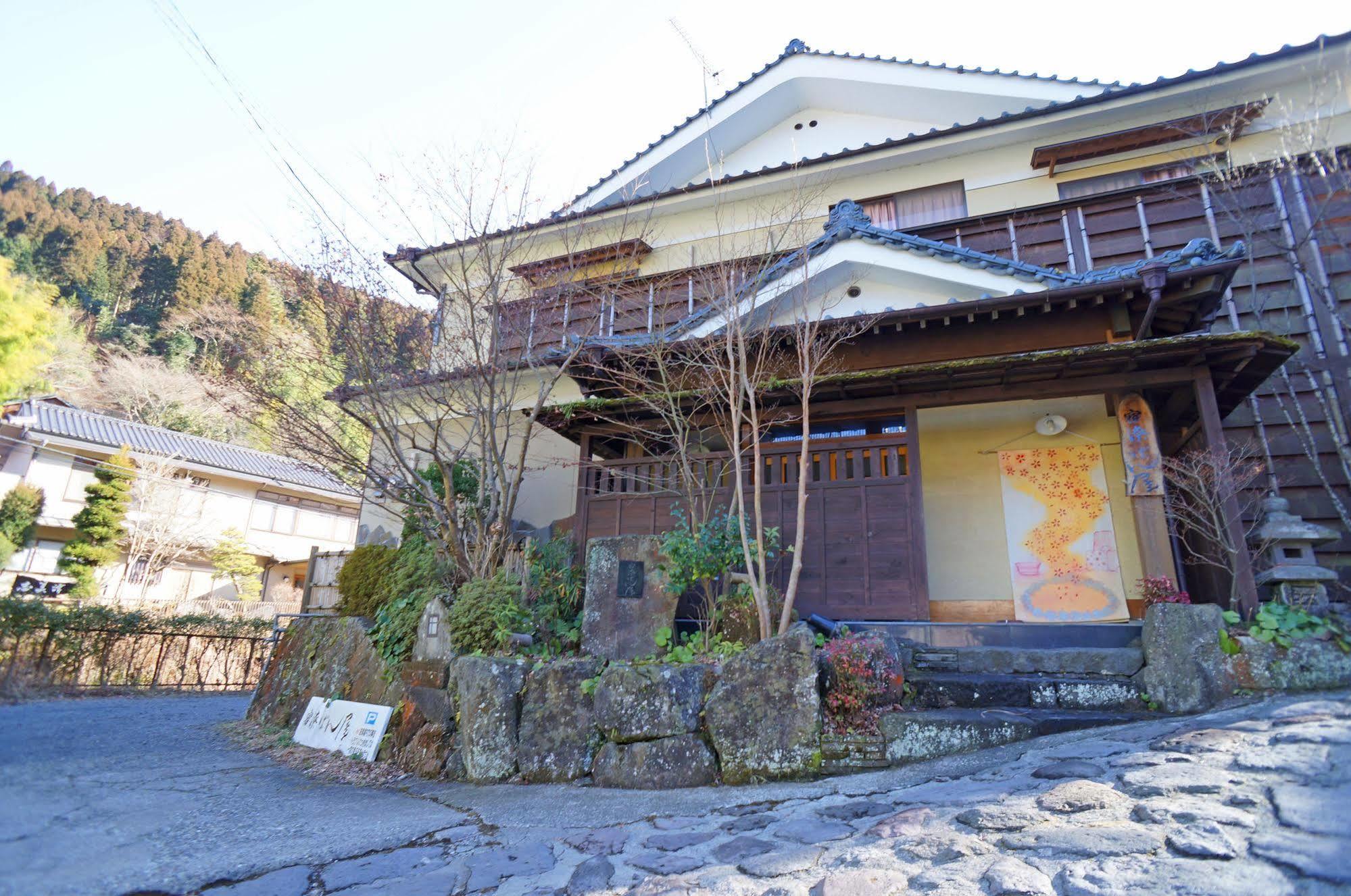 Ban-Ya Hot Spring Inn Yufu Eksteriør billede