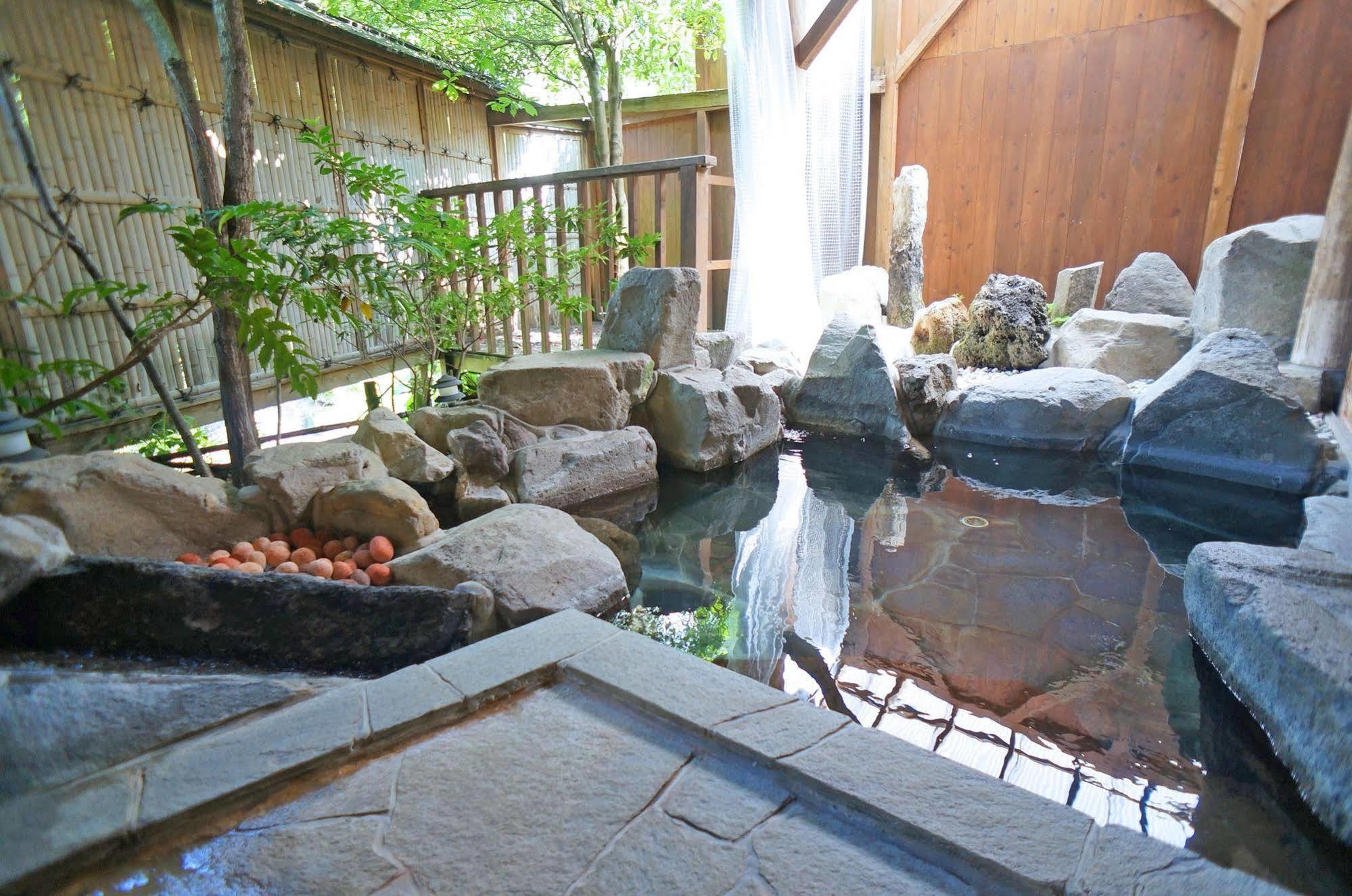 Ban-Ya Hot Spring Inn Yufu Eksteriør billede