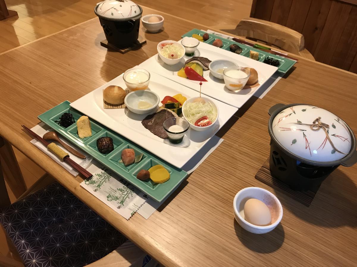 Ban-Ya Hot Spring Inn Yufu Eksteriør billede